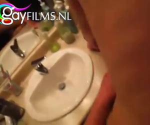 Deze lekkere jongens hebben een erg geil sex filmpje gemaakt